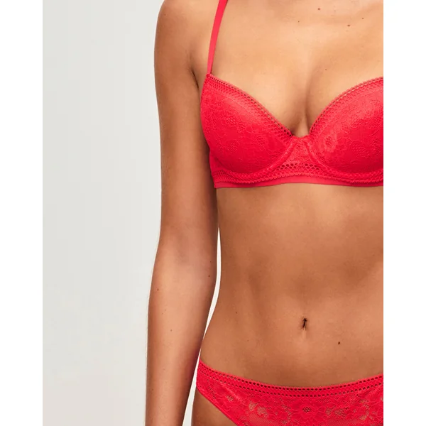 Soutien-gorge ampliforme en dentelle