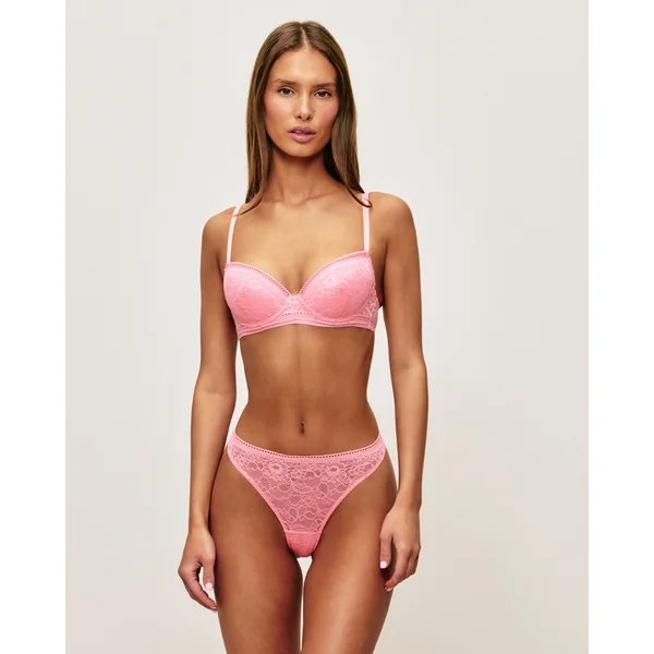 Soutien-gorge ampliforme en dentelle