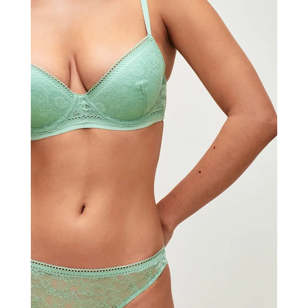 Soutien-gorge ampliforme en dentelle