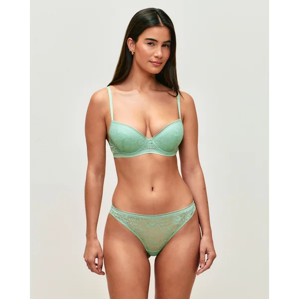 Soutien-gorge ampliforme en dentelle