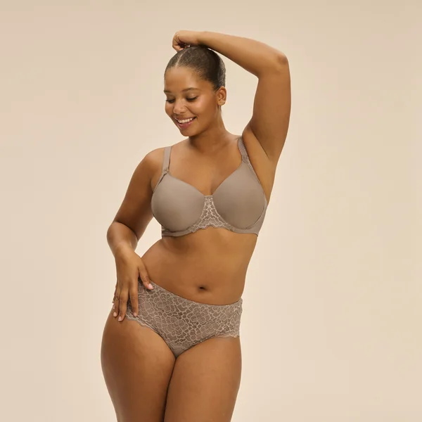 Soutien-gorge avec armature moulé rigide Simone Pérèle