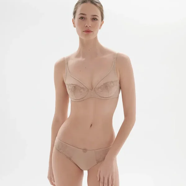 Soutien-gorge avec armatures décolleté plongeant Peau Simone Pérèle Délice
