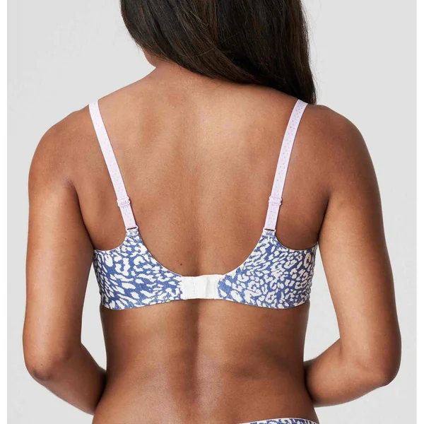 Soutien-gorge balconnet armatures