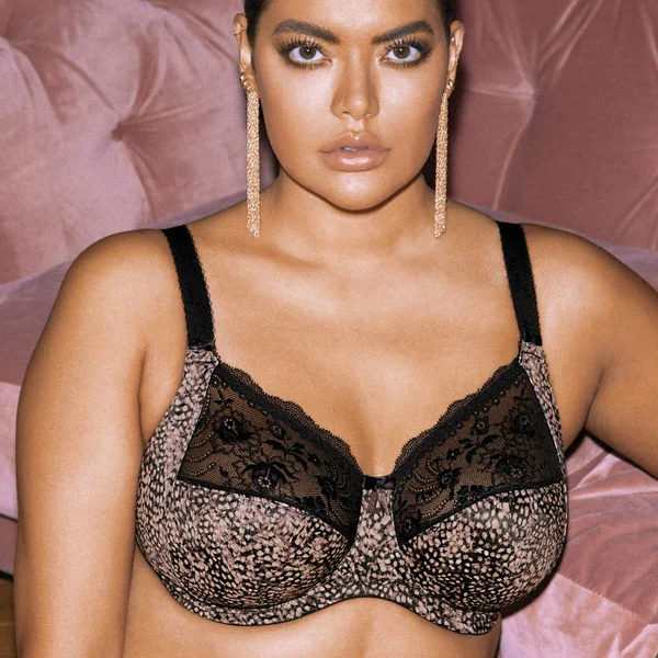 Soutien-gorge bonnets entiers à armatures