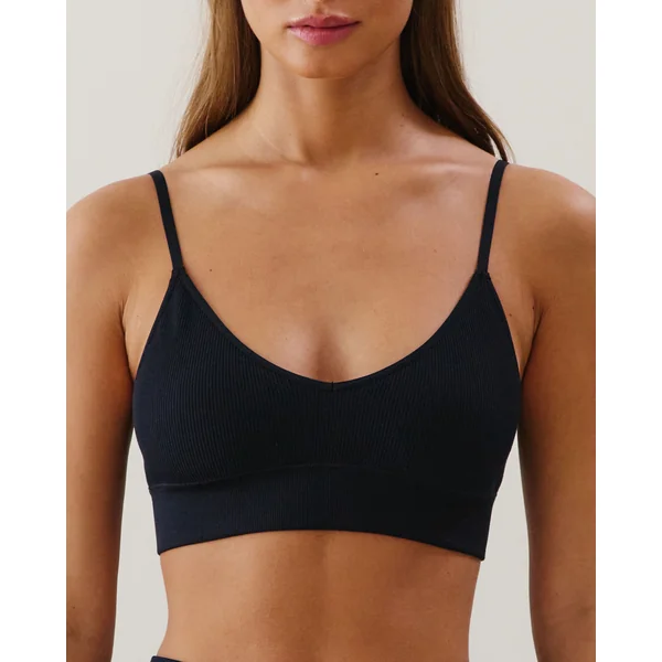 Soutien-gorge brassière triangle en seamless