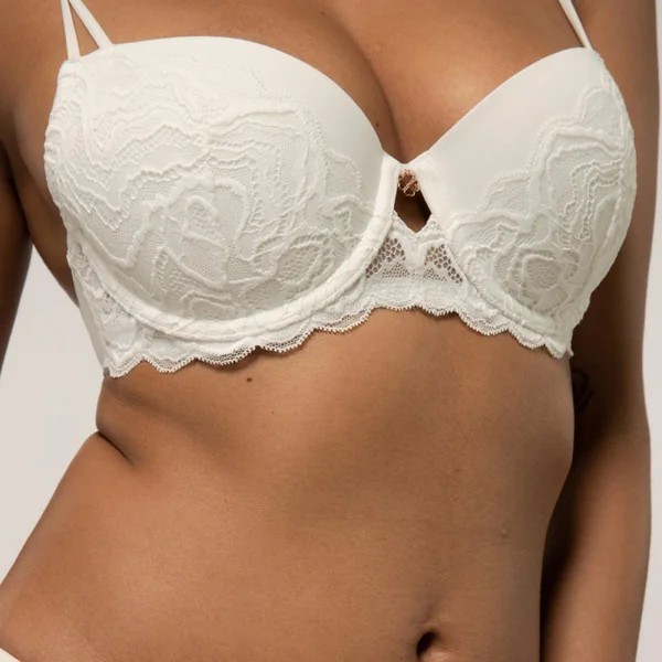 Soutien-gorge coques armatures