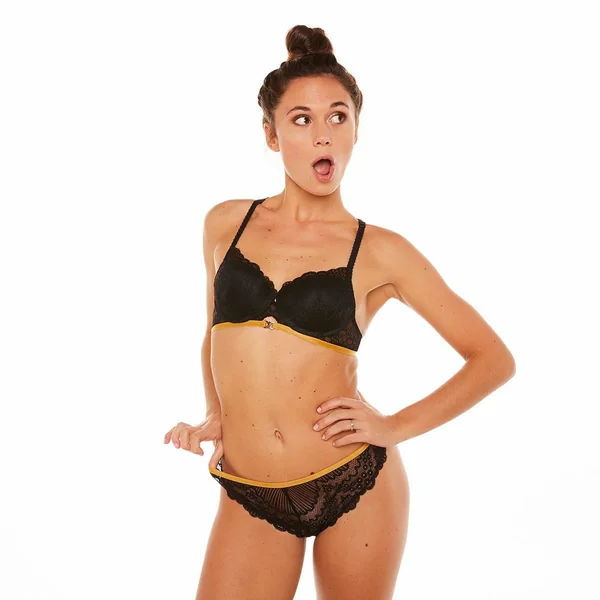 Soutien-gorge coques armatures