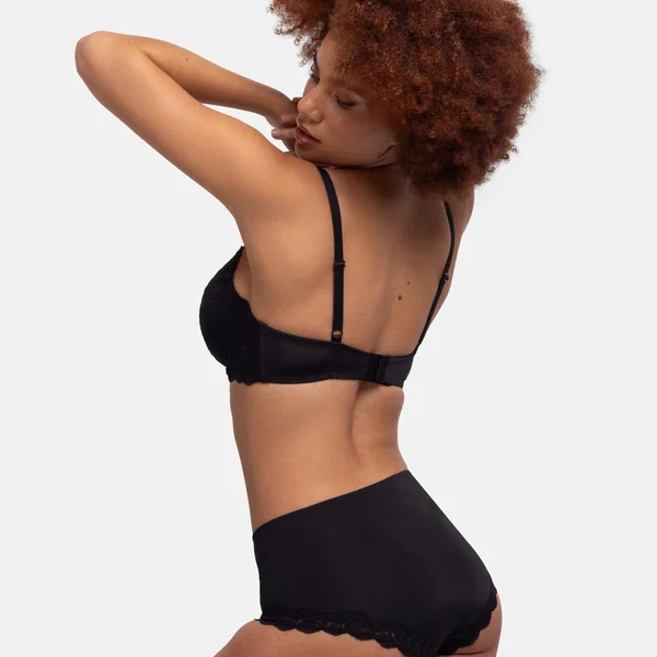 Soutien-gorge coques fines armatures