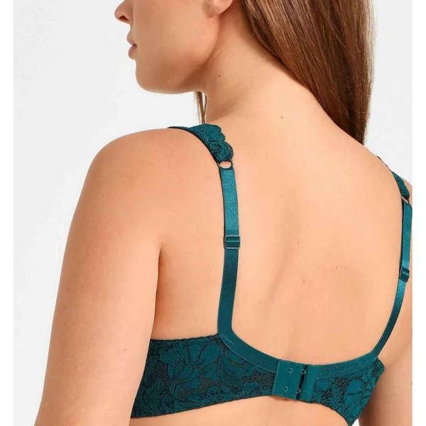 Soutien-gorge corbeille armatures