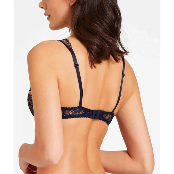 Soutien-gorge corbeille armatures