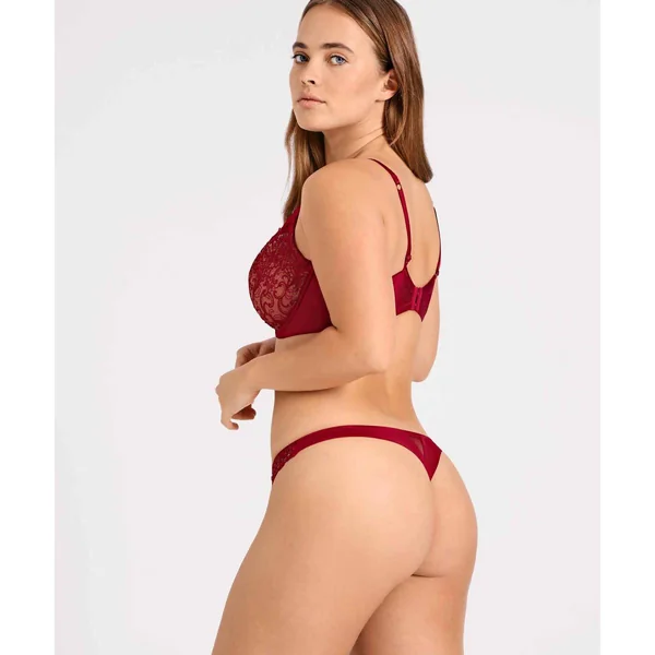 Soutien-gorge corbeille armatures