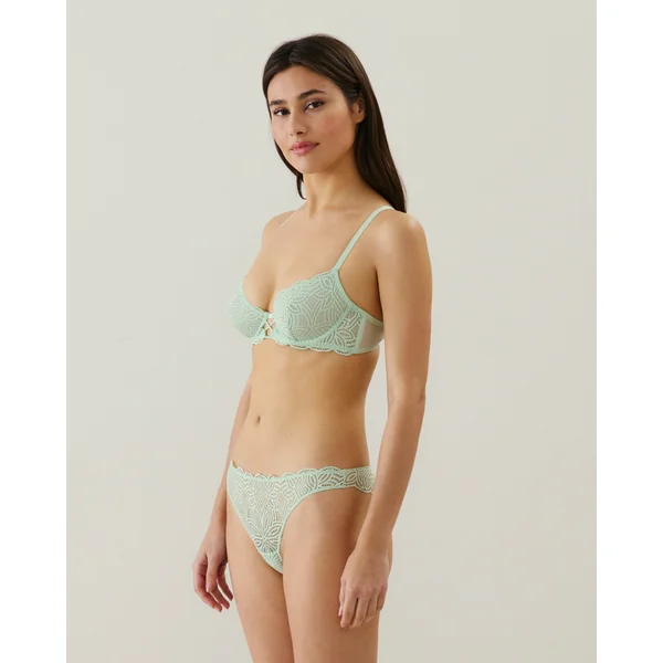 Soutien-gorge corbeille en dentelle