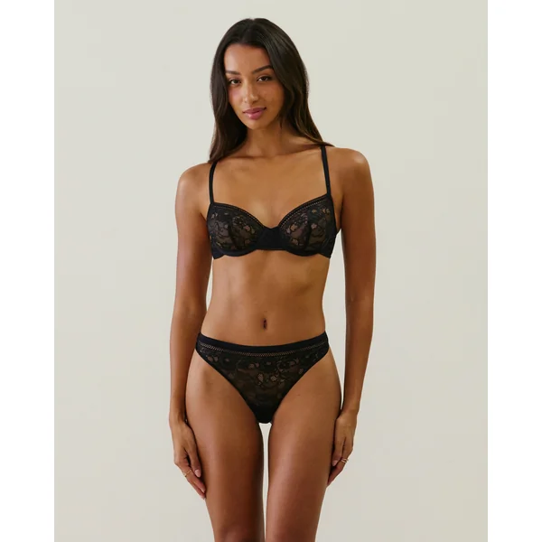 Soutien-gorge corbeille en dentelle