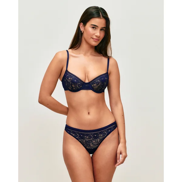 Soutien-gorge corbeille en dentelle