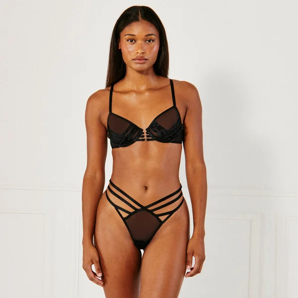 Soutien-gorge corbeille en tulle