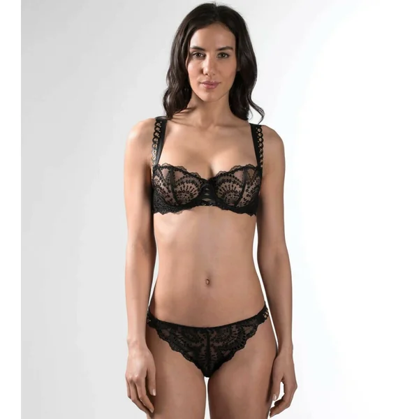 Soutien-gorge corbeille