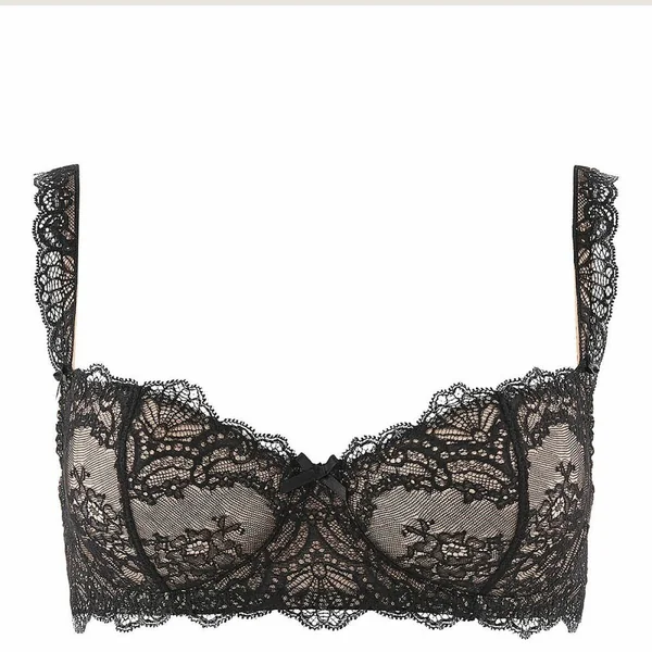 Soutien-gorge corbeille