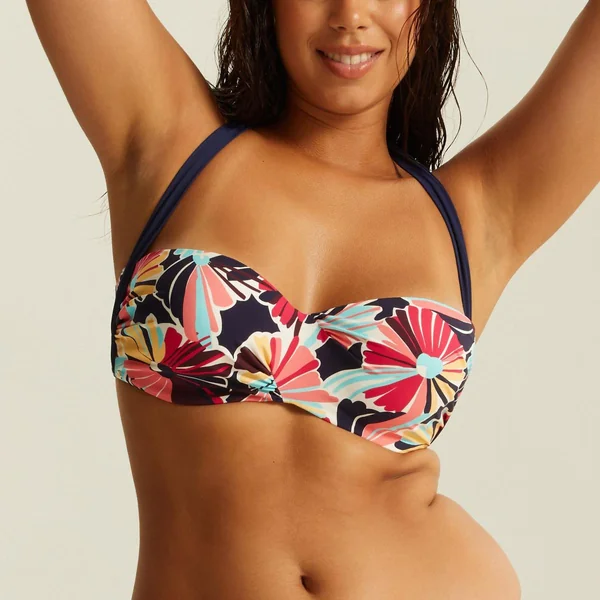 Soutien-gorge de bain avec armatures