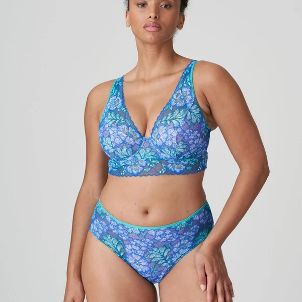 Soutien-gorge demi-mousse plongeant