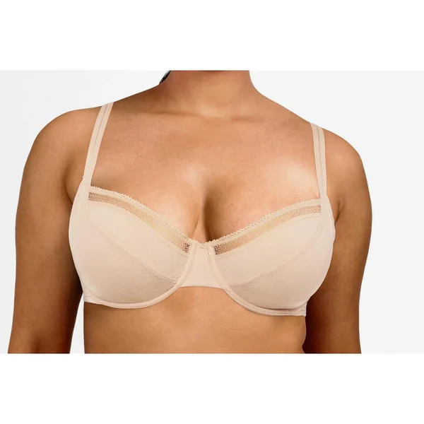 Soutien-gorge emboitant armatures