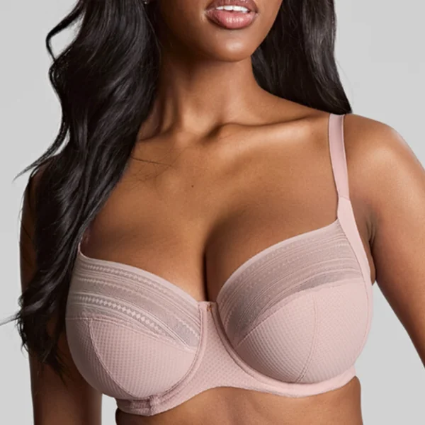 Soutien-gorge emboitant armatures
