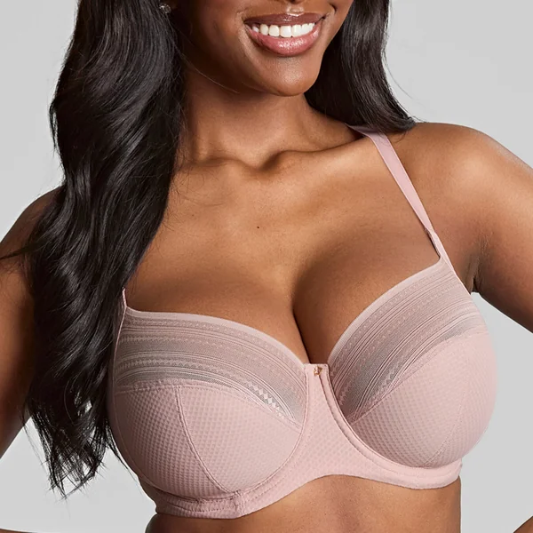Soutien-gorge emboitant armatures