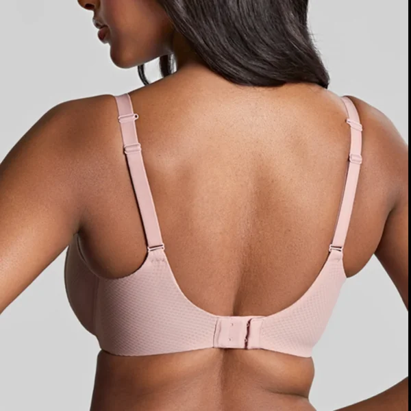Soutien-gorge emboitant armatures