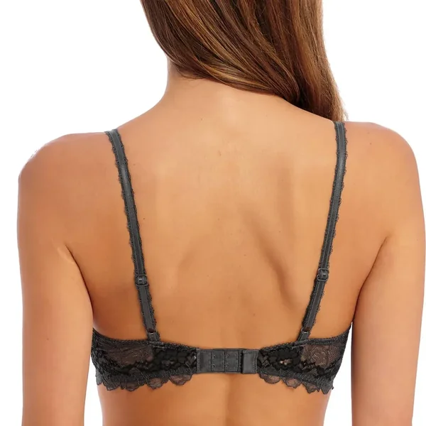 Soutien-gorge emboitant