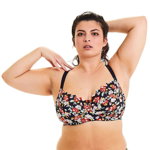 Soutien-gorge emboîtant armatures