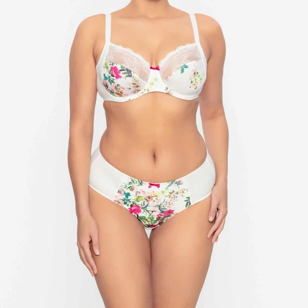 Soutien-gorge emboîtant armatures