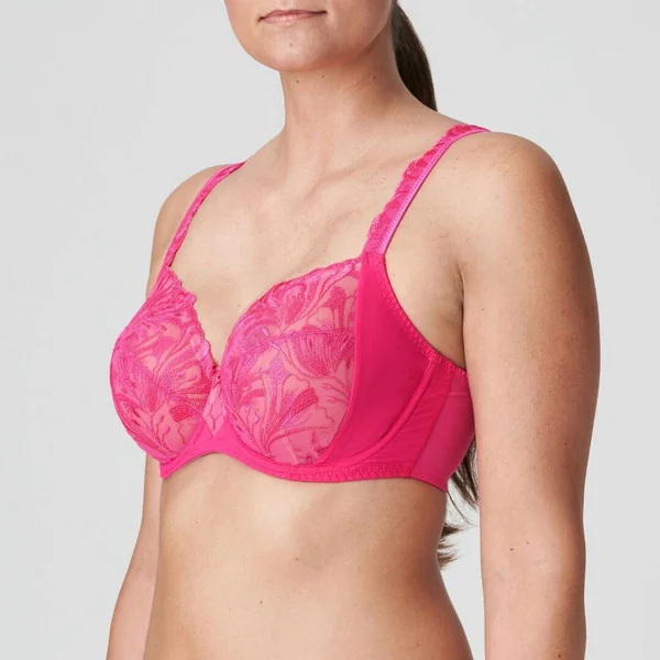 Soutien-gorge emboîtant