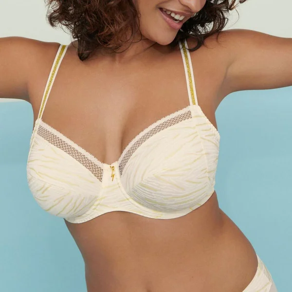 Soutien-gorge emboîtant