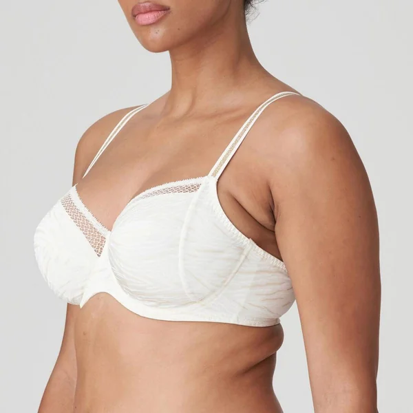 Soutien-gorge emboîtant