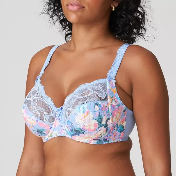 Soutien-gorge emboîtant