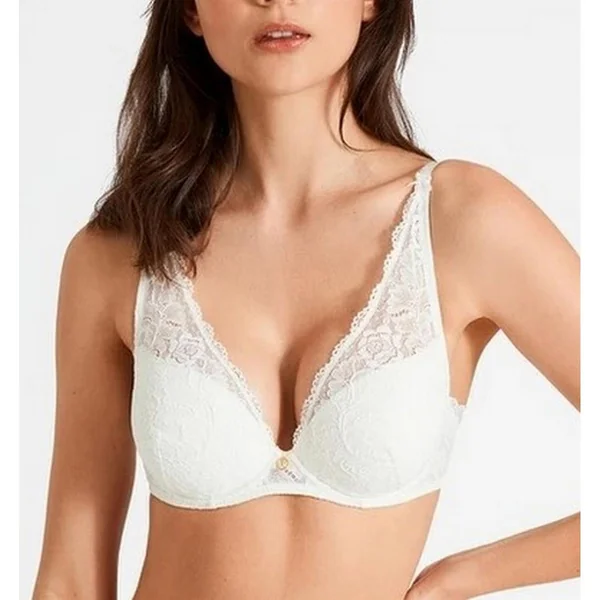 Soutien-gorge plongeant armatures