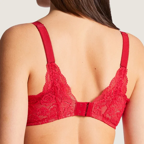 Soutien-gorge plongeant armatures