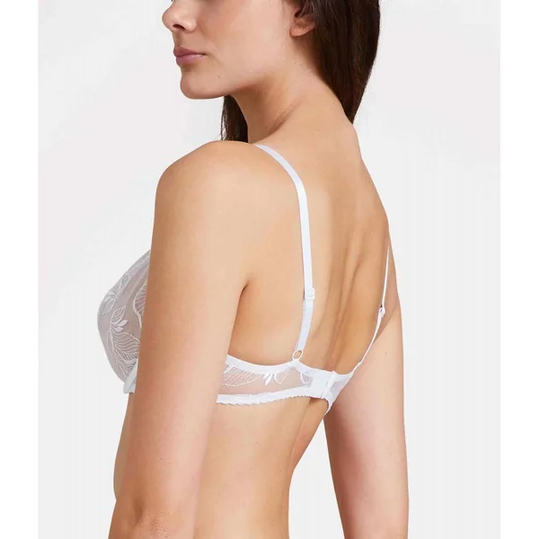Soutien-gorge plongeant armatures
