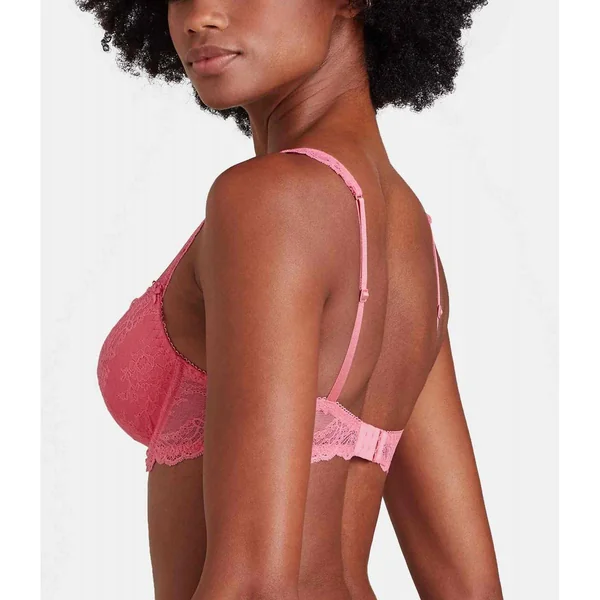 Soutien-gorge plongeant armatures