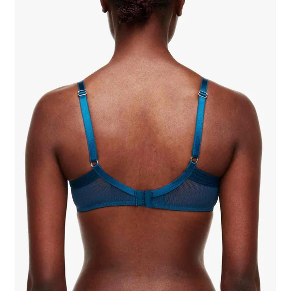 Soutien-gorge plongeant armatures
