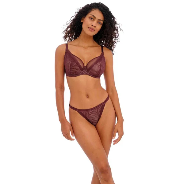 Soutien-gorge plongeant armatures