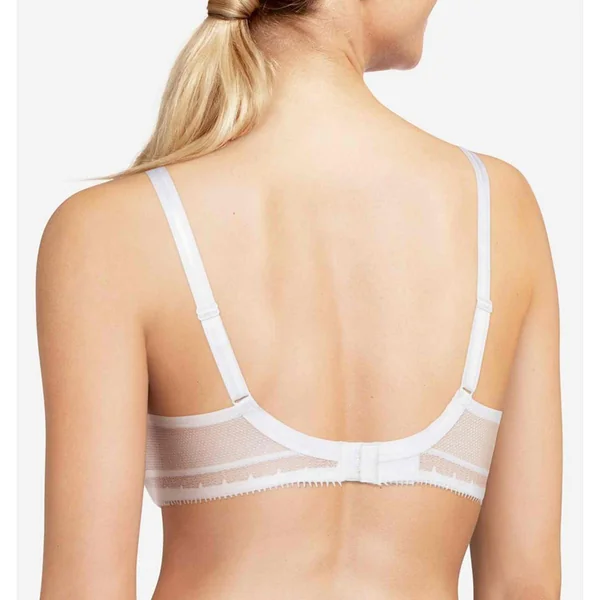 Soutien-gorge plongeant spacer armatures