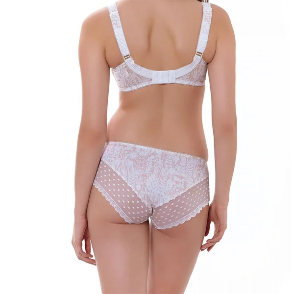 Soutien-gorge plongeant à armatures