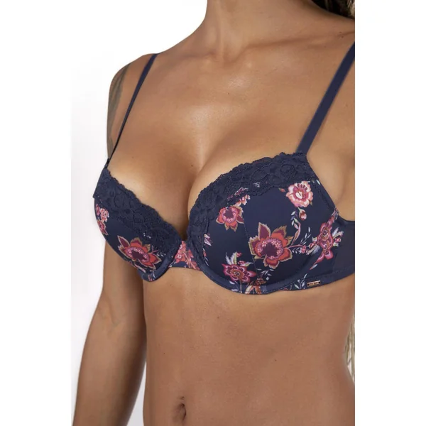 Soutien-gorge push-up armatures