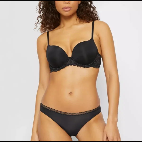 Soutien-gorge push-up armatures