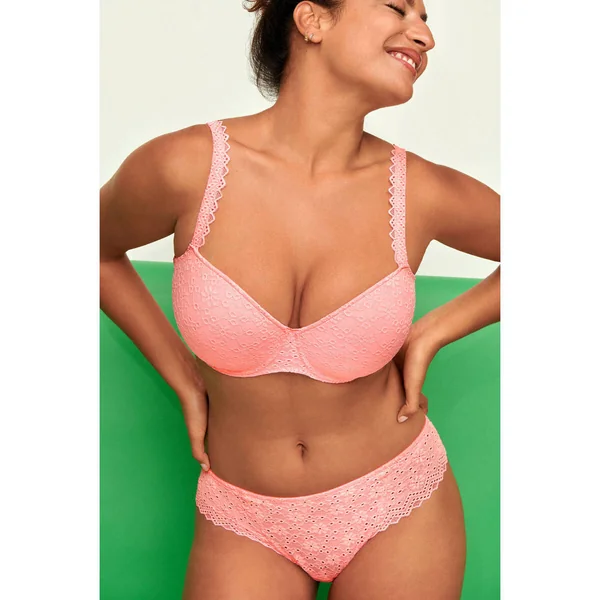 Soutien-gorge rembourré forme coeur