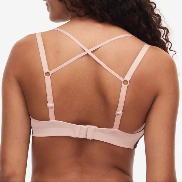 Soutien-gorge sans armatures