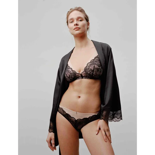 Soutien-gorge sans armatures