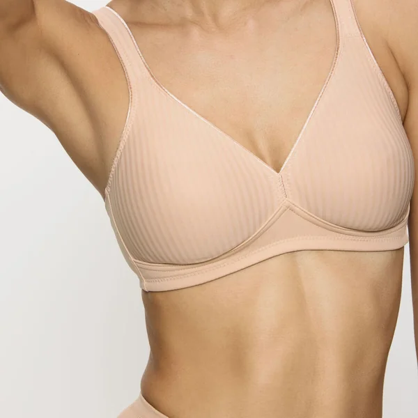 Soutien-gorge sans armatures