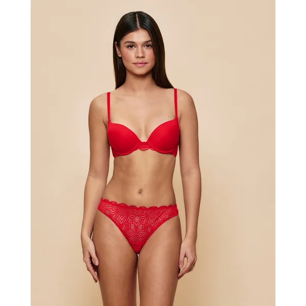 Soutien-gorge ultra push-up en dentelle rouge