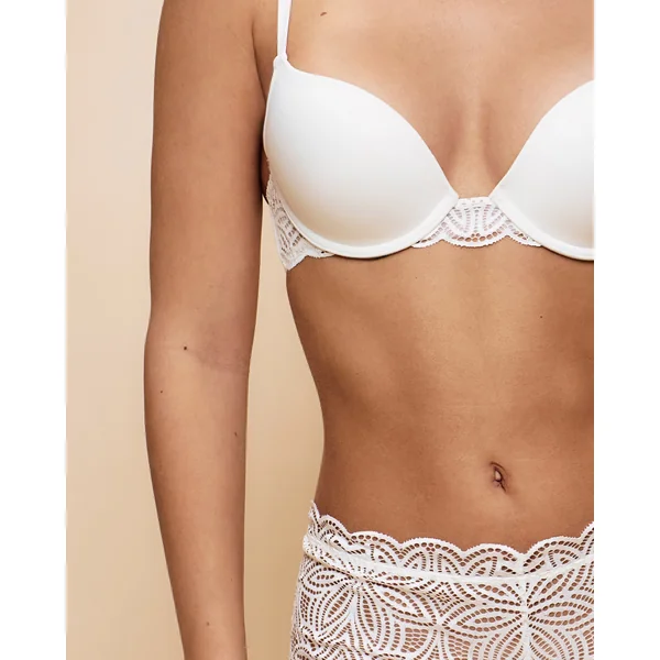 Soutien-gorge ultra push-up en dentelle écru